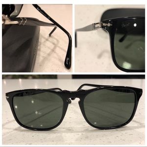 Persol Men’s Sunglasses with Case LIKE NEW